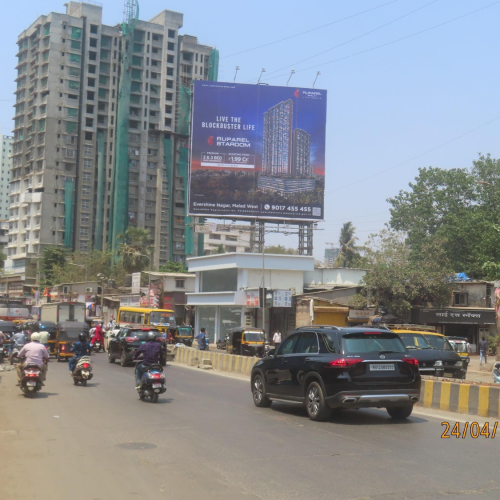 HOARDING : 40 X 40 ON S.V. ROAD, MALAD