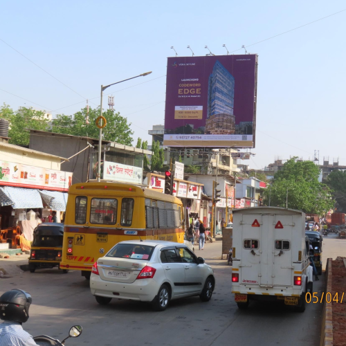 HOARDING : 40 X 40 ON SV ROAD, MALAD