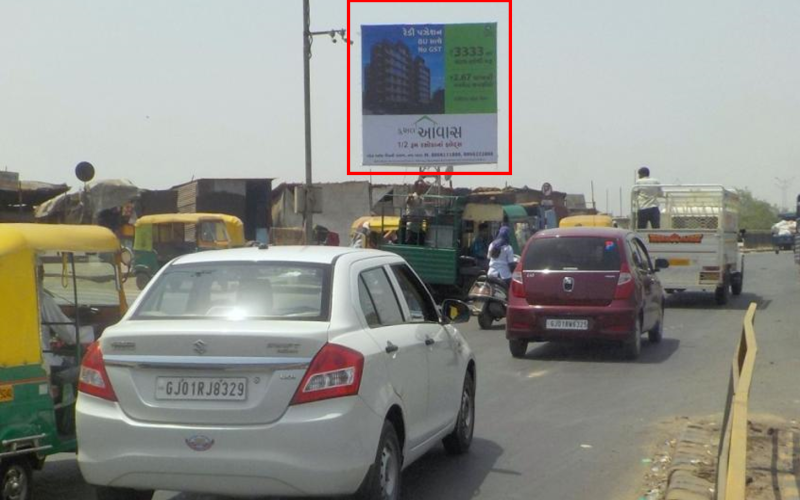 HOARDING : 14 X 14    CHANDOLA LAKE FTC DANILIMDA TO NAROL MUMBAI NATIONAL HIGHWAY, CHANDOLA