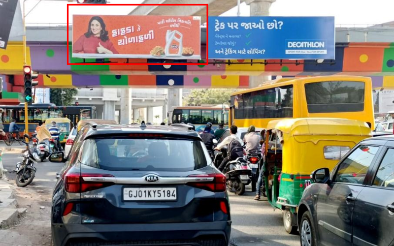 GANTRY : 30 X 10   HELMATE FLY OVER, MANAV MANDIR TO VIJAY CROSS ROAD – L, Drive in Road