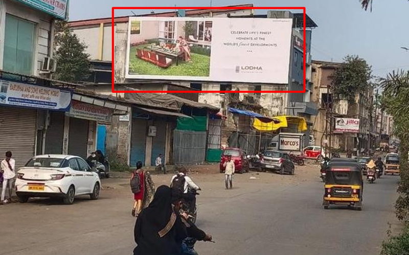 HOARDING : 67 X 25  ULASNAGAR – TOWARDS KALYAN NEAR MEERAJ CINEMA, ULASNAGAR