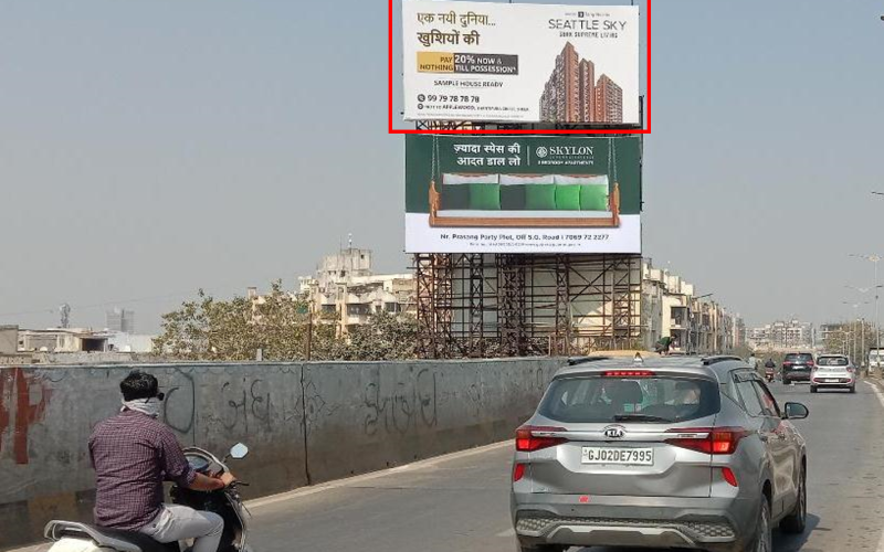 HOARDING : 30 X 15  GHATLODIYA FLYOVER, PRABHAT CHOWK TO SOLA BHAGWAT (U), GHATLODIYA