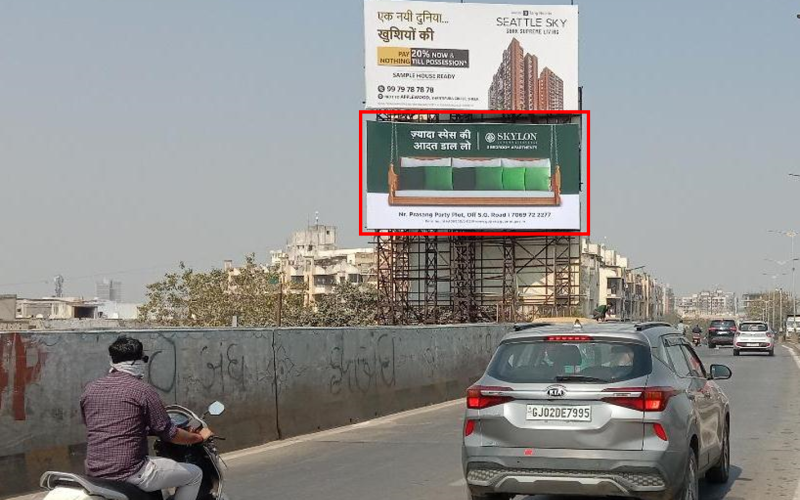 HOARDING : 30 X 15  GHATLODIYA FLYOVER, PRABHAT CHOWK TO SOLA BHAGWAT (DN), GHATLODIYA