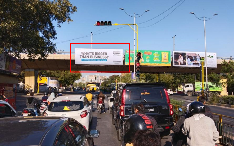 GANTRY : 30 X 10   IIM FLYOVER TOWARDS DRIVE IN ROAD FCG KESHAVBAUG (L), IIM