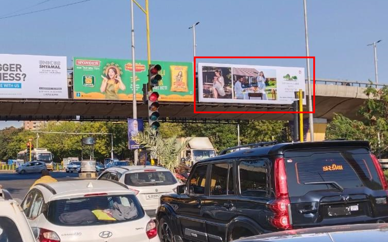 GANTRY : 30 X 10  IIM FLYOVER TOWARDS DRIVE IN ROAD FCG KESHAVBAUG (R), IIM